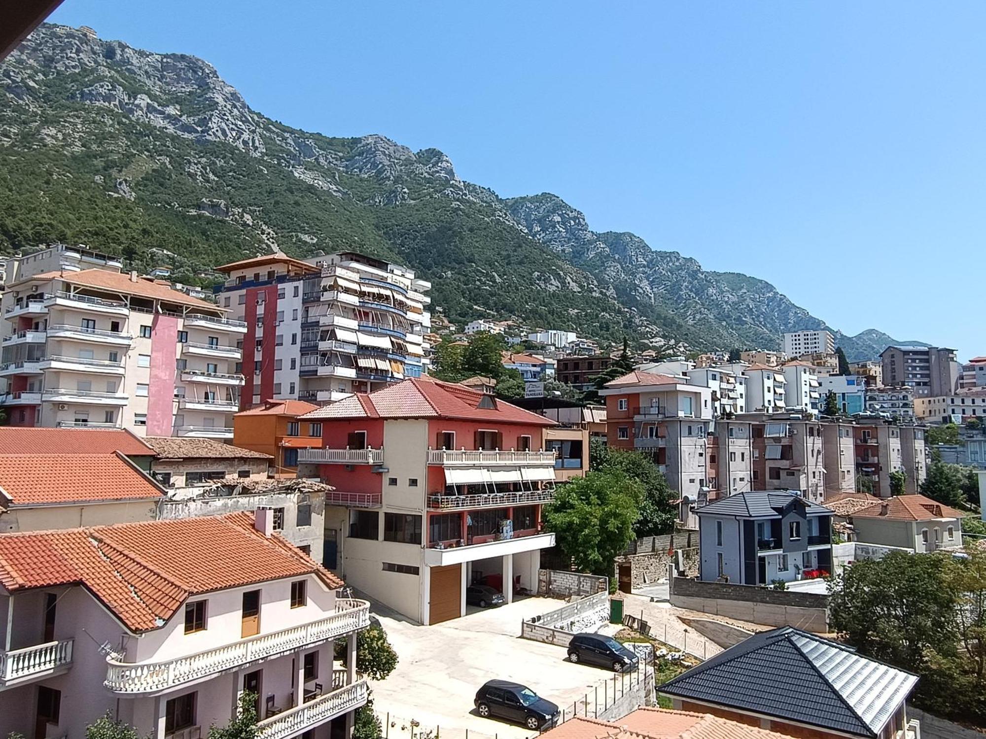 Panoramic Kruje Escape Bami Apartment Luaran gambar